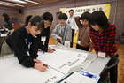 話し合いの様子の写真